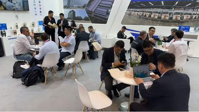 1758092903572069.png image.png